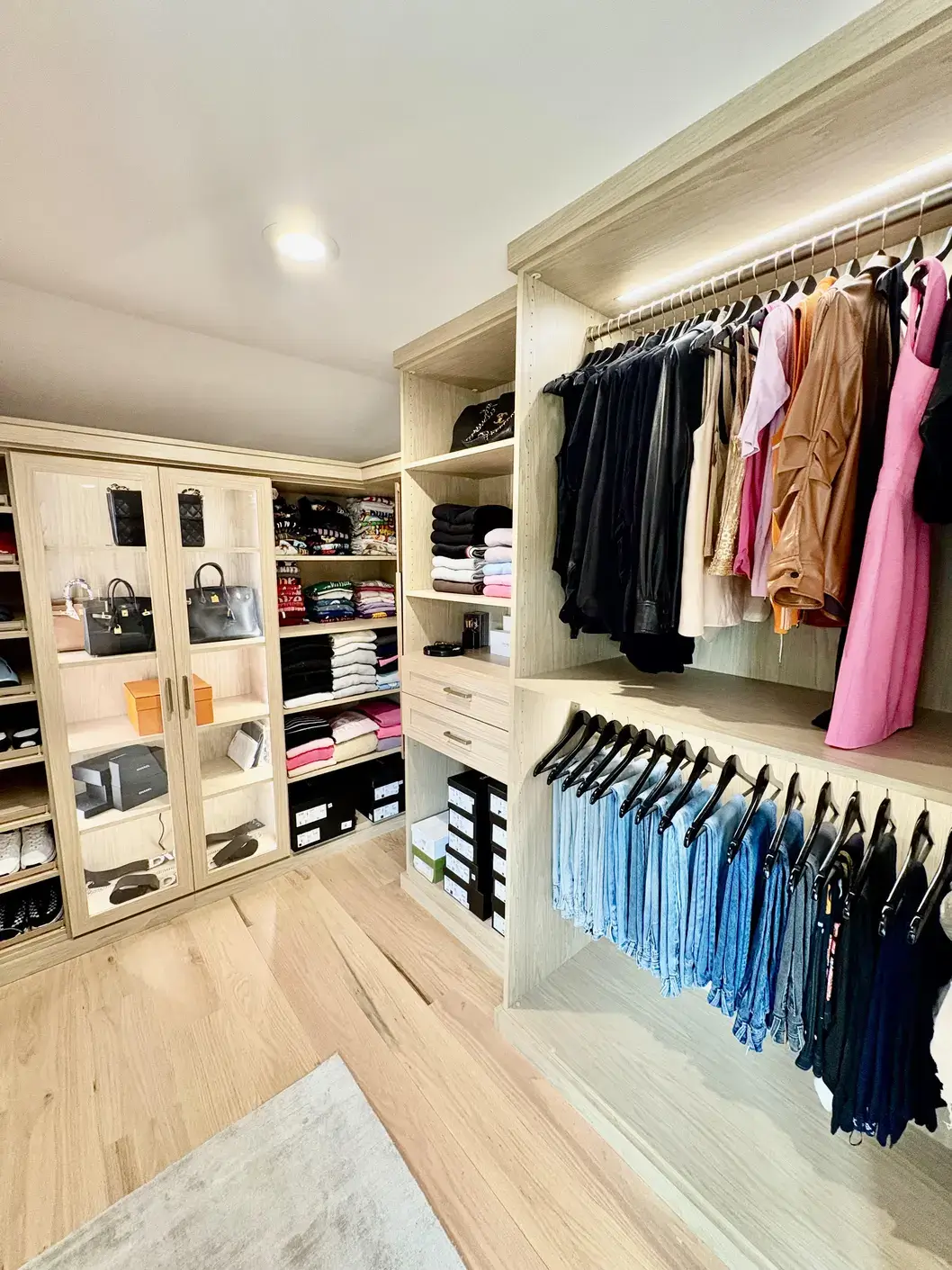 Clutter Simplified Professional Organizer